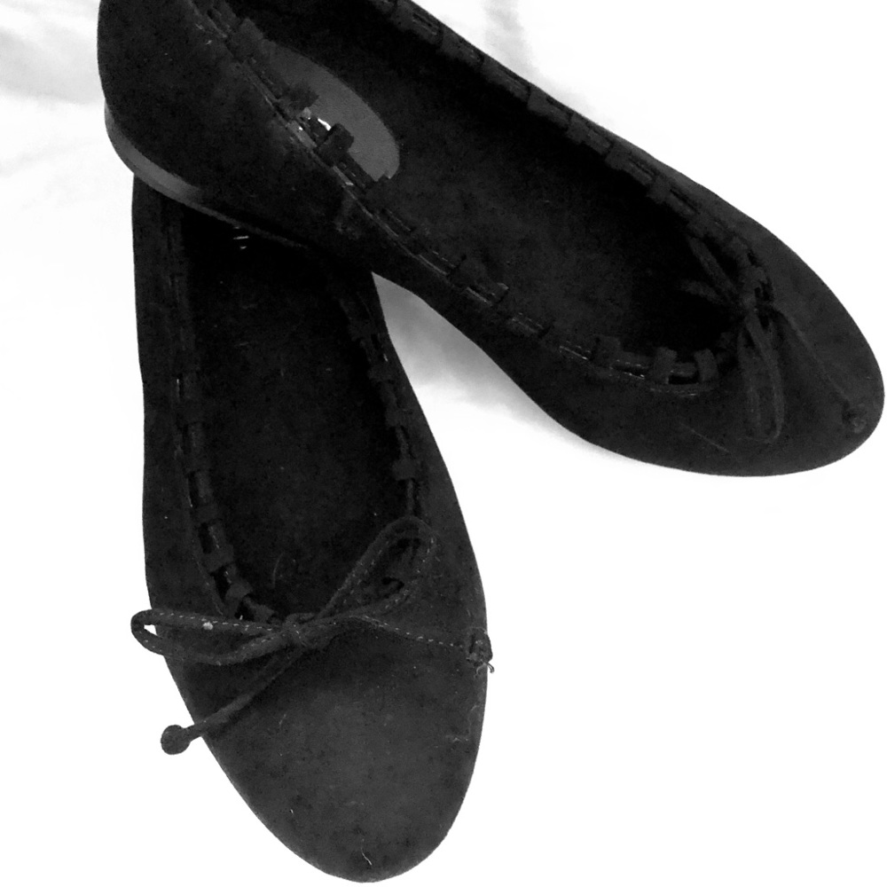 Torrid black velvet bow toe flats -10 wide